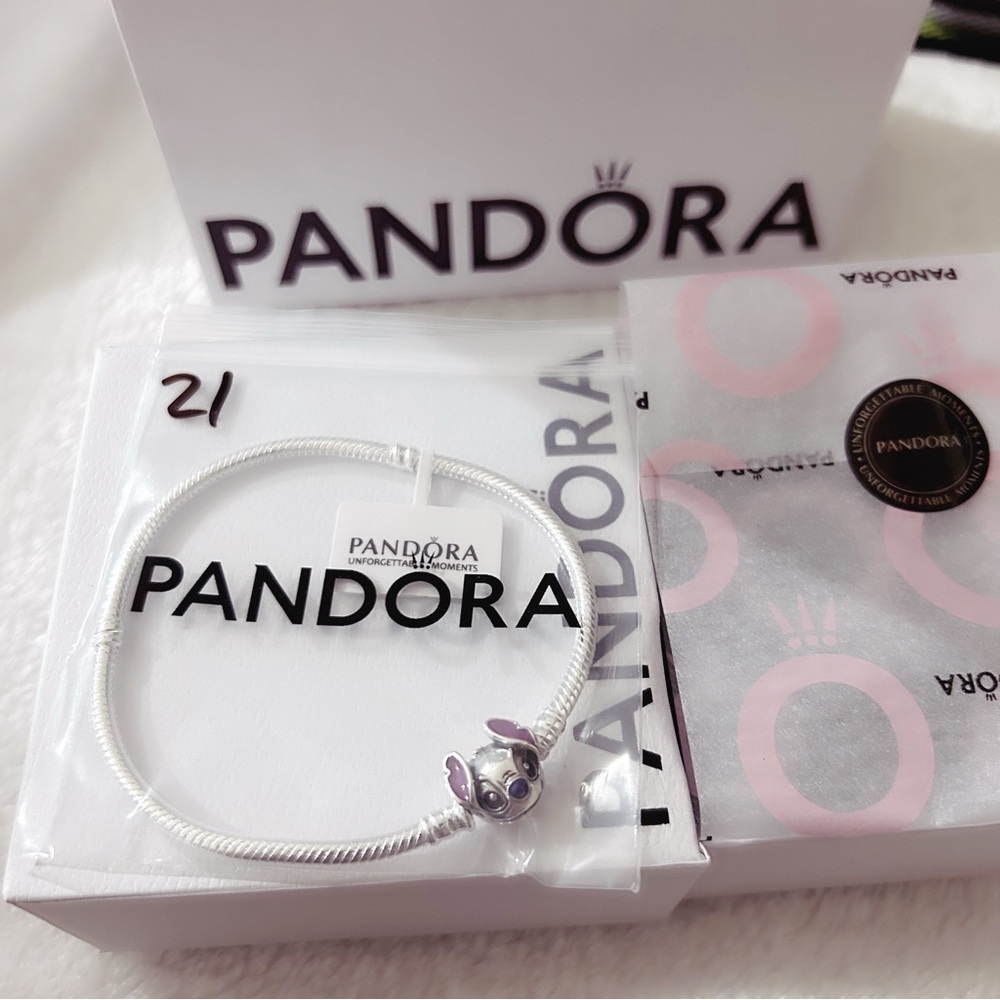 PANDORA Disney Stitch Snake Chain Bracelet (21cm|8.3”) w/box - Picture 8 of 11